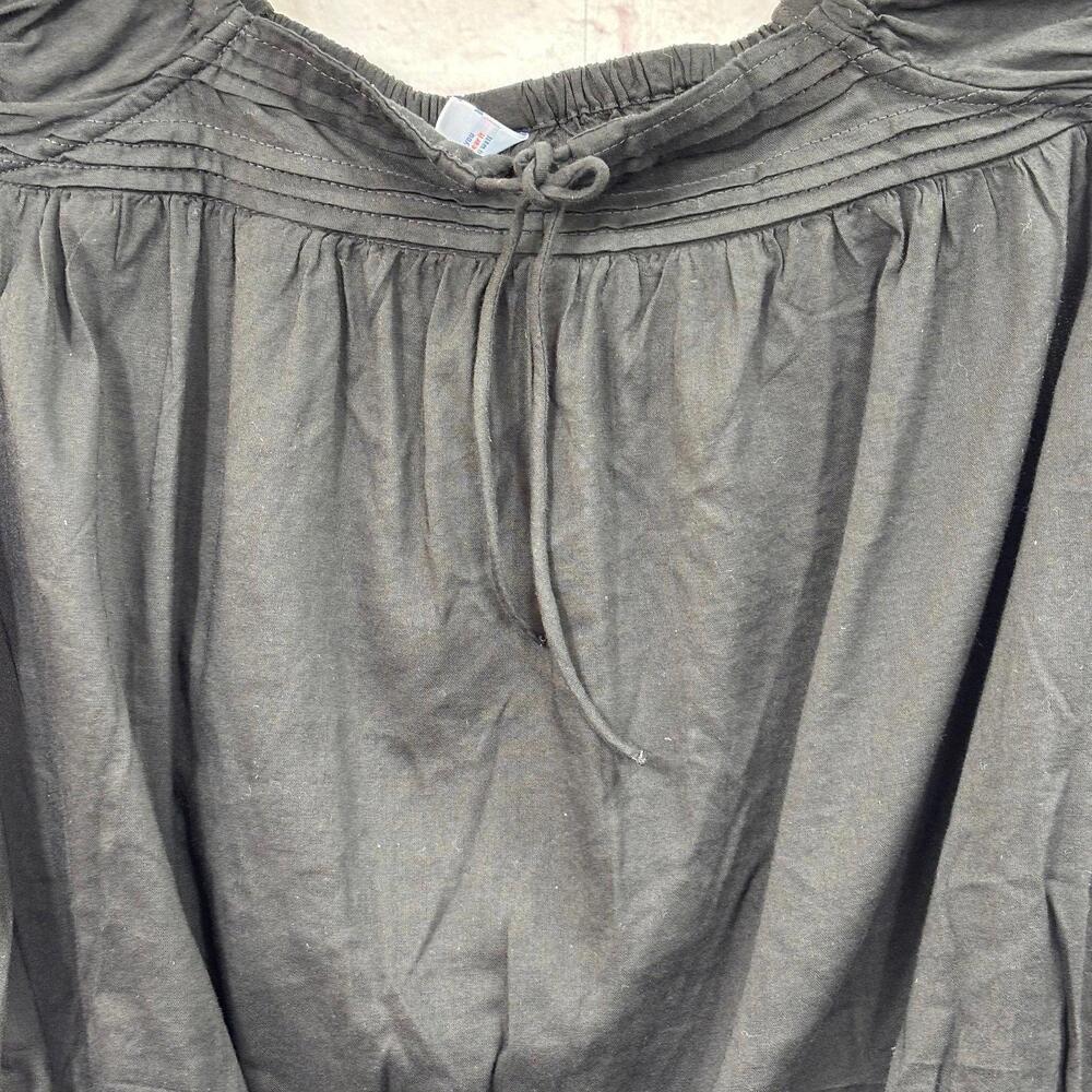 Old Navy Women's Black Sleeveless Top NWT - Picture 2 of 6